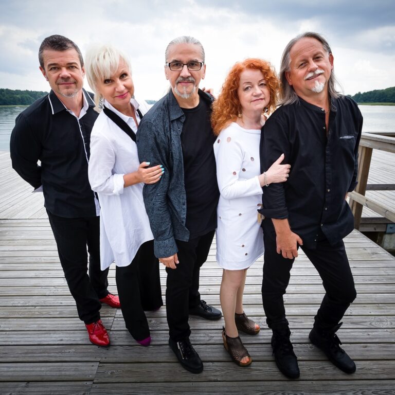 Czerwony tulipan – koncert 20.06.26, g. 19– 21